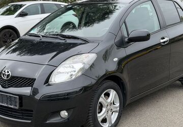 Toyota Yaris 94.000 km 6.490 &euro; Möglingen 71696