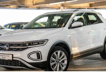 VW T-Roc 73.656 km 23.430 &euro; Stuttgart-Wangen 70188