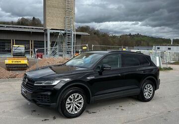 VW Touareg 92.000 km 35.899 &euro; Berglen 73663