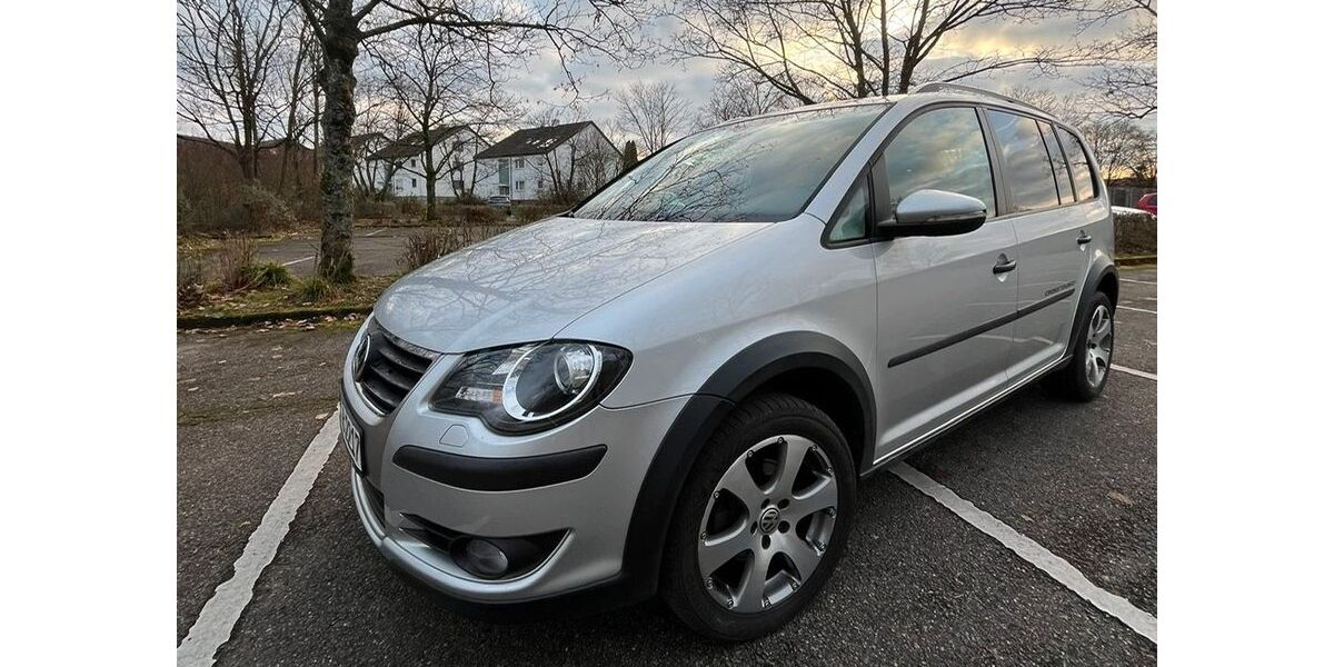 VW Touran 163.000 km 6.690 &euro; Weissach im Tal 71554