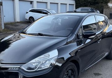 Renault Clio 125.000 km 6.999 &euro; Esslingen am Neckar 73732