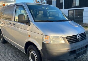 VW T5 Transporter 135.000 km 9.999 &euro; Ditzingen 71254