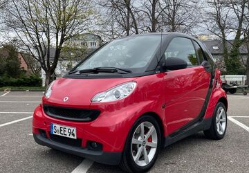 Smart ForTwo 92.000 km 5.200 &euro; Stuttgart 70191