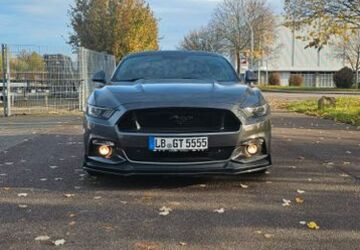 Ford Mustang 92.500 km 28.000 &euro; Kornwestheim 70806