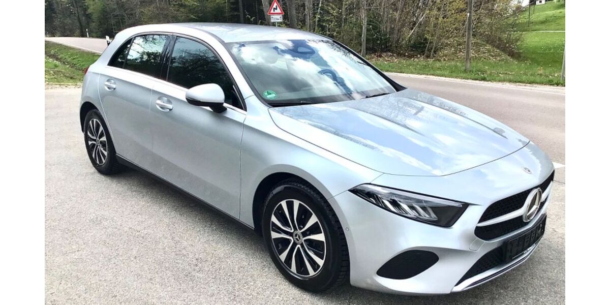 Mercedes-Benz A 180 62.000 km 23.950 &euro; Remshalden ( Kreis Stuttgart ) 73630