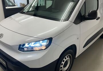 Toyota Proace (Verso) 14.796 km 18.990 &euro; LEONBERG 71229
