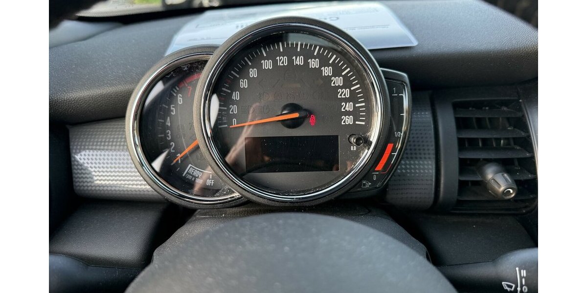 Mini Cooper Chilli II*1.Hand,LED,Panorama,Teilleder* 138.000 km 10.750 &euro; Schorndorf 73614
