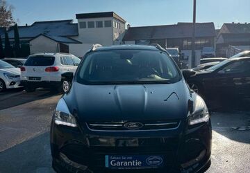Ford Kuga 187.000 km 9.490 &euro; Asperg 71679