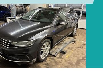 VW Passat Variant 66.643 km 24.980 &euro; Leonberg 71229