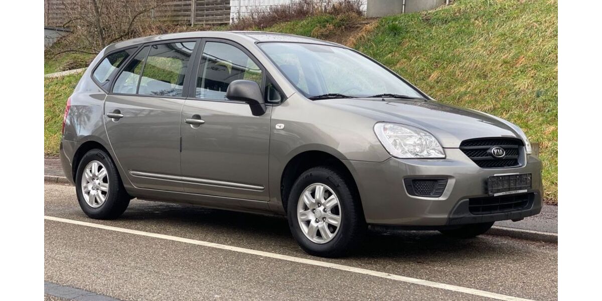 Kia Carens 150.000 km 2.900 &euro; Fellbach 70736