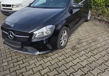 Mercedes-Benz A 180 70.200 km 13.900 &euro; Leonberg 71229
