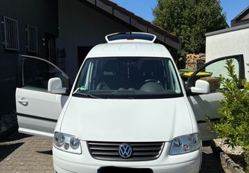 VW Caddy 102.000 km 7.900 &euro; Pleidelsheim 74385