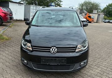 VW Touran 256.977 km 4.500 &euro; Waiblingen Neustadt ( 15 km von Stuttgart ) 71336