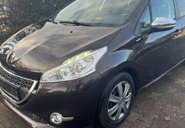 Peugeot 208 138.825 km 5.500 &euro; Sindelfingen 71065