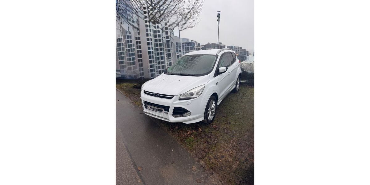Ford Kuga 113.000 km 14.300 &euro; Ludwigsburg 71636