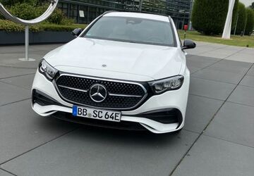 Mercedes-Benz E 300 15.000 km 58.200 &euro; Böblingen 71034