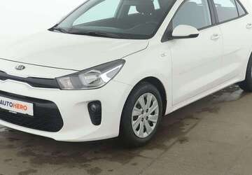 Kia Rio 39.679 km 10.450 &euro; Stuttgart 70195