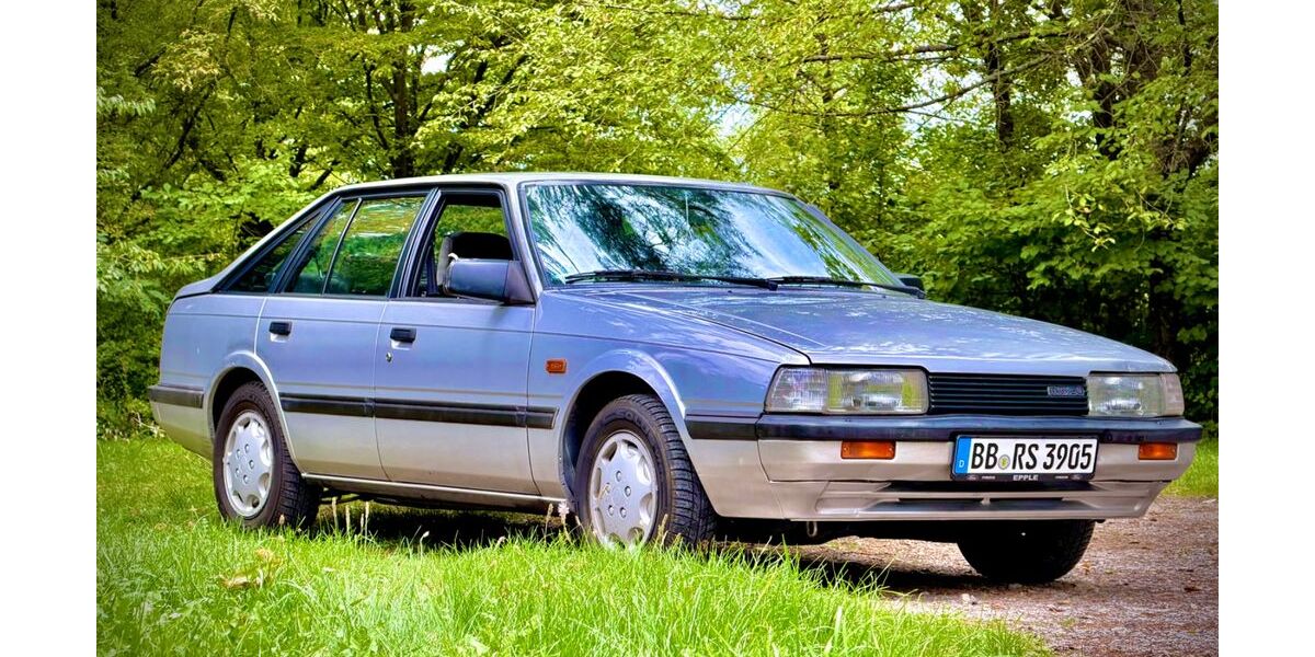 Mazda 626 129.000 km 2.990 &euro; Weissach 71287