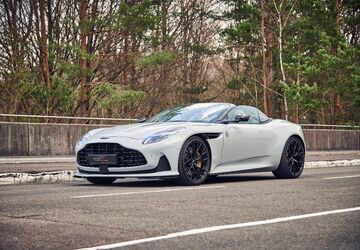 Aston Martin DB12 12.300 km 264.000 &euro; Eberdingen-Hochdorf 71735