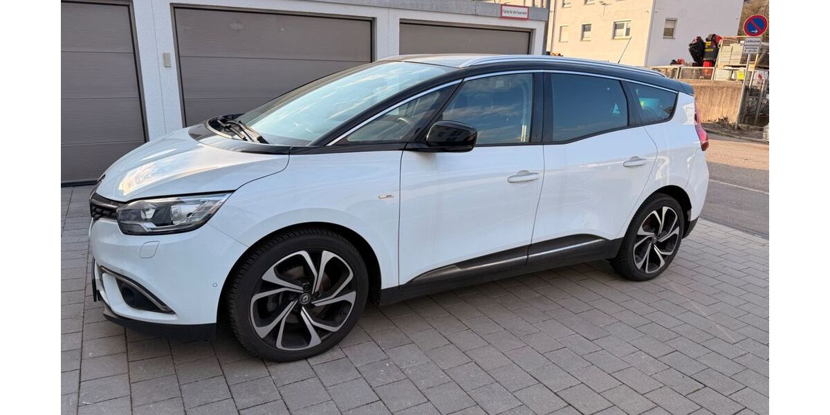 Renault Grand Scenic 74.522 km 12.000 &euro; Esslingen 73734