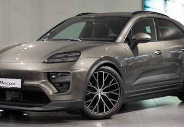 Porsche Macan 8.900 km 87.880 &euro; Böblingen 71034