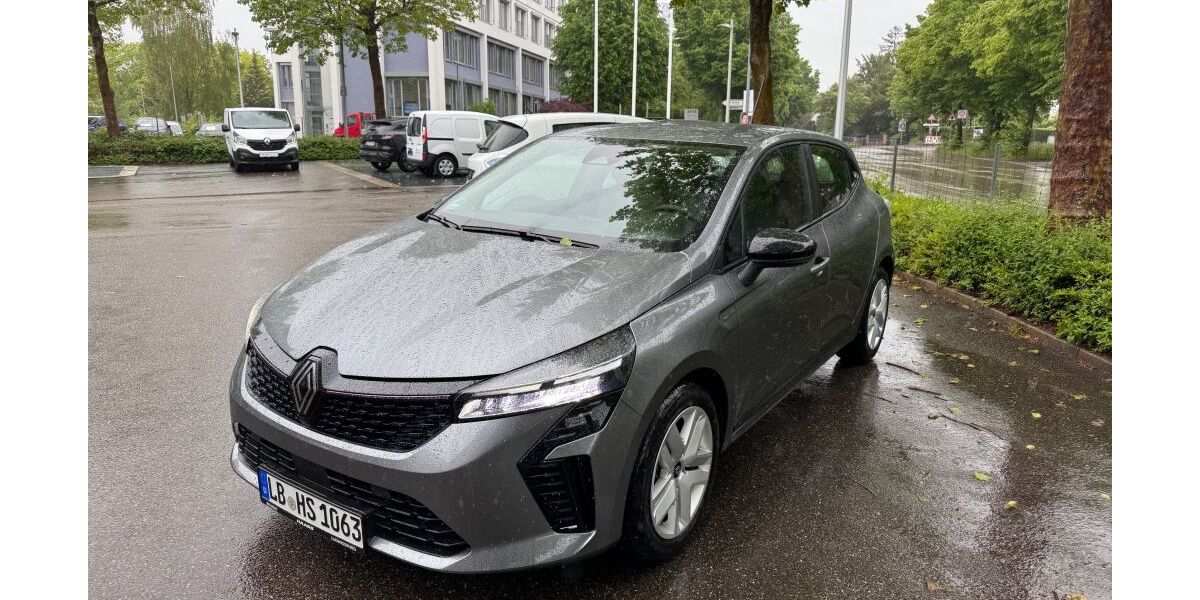 Renault Clio 8.000 km 19.990 &euro; Ludwigsburg 71636