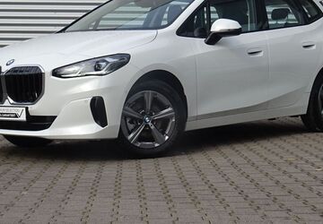 BMW 220 Active Tourer 10.380 km 28.985 &euro; Bietigheim-Bissingen 74321