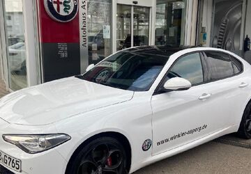 Alfa Romeo Giulia 20.300 km 33.990 &euro; Asperg 71679