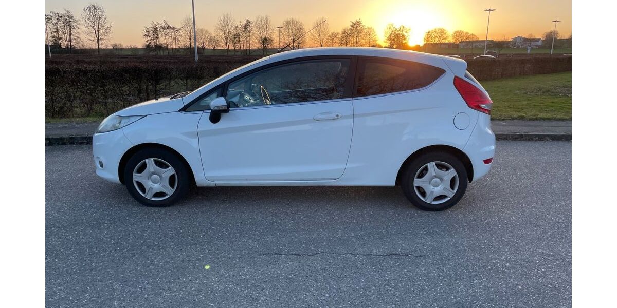 Ford Fiesta 193.000 km 1.800 &euro; Untergruppenbach 74199