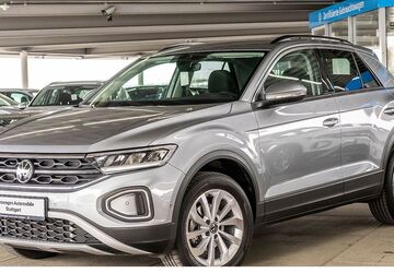 VW T-Roc 13.700 km 27.130 &euro; Stuttgart-Wangen 70188