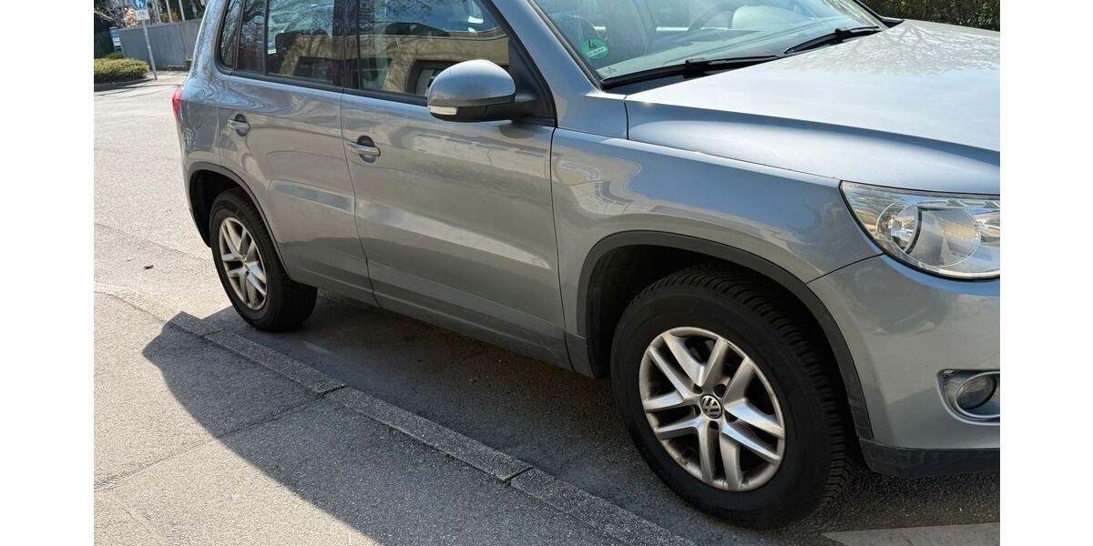 VW Tiguan 141.000 km 4.500 &euro; hochdorf 73269