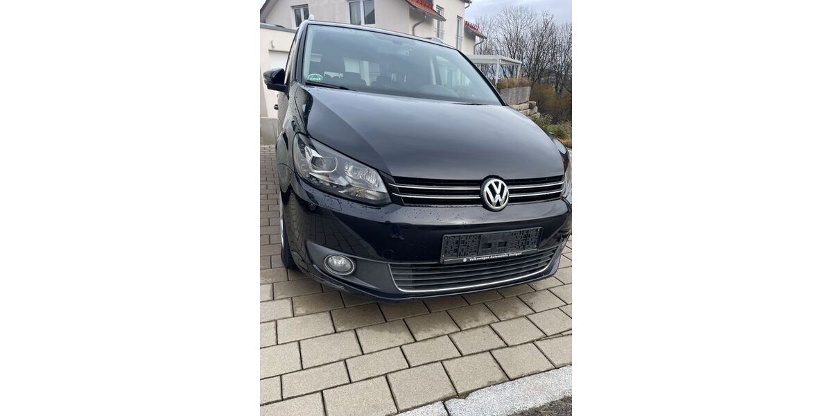 VW Touran 174.000 km 6.800 &euro; Göppingen 73037