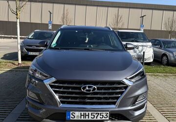 Hyundai TUCSON 106.000 km 17.900 &euro; Gerlingen 70839
