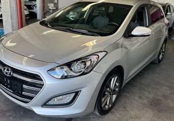 Hyundai i30 113.400 km 8.990 &euro; Fellbach bei Stuttgart 70736