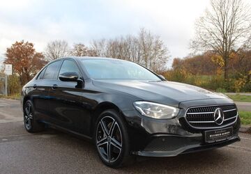 Mercedes-Benz E 300 69.500 km 35.800 &euro; Frickenhausen 72636