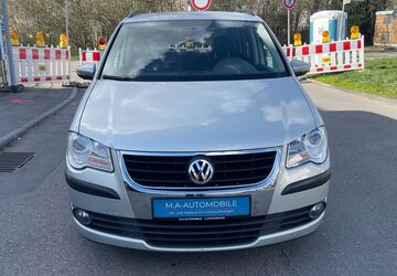 VW Touran 236.699 km 3.990 &euro; Marbach am Neckar 71672