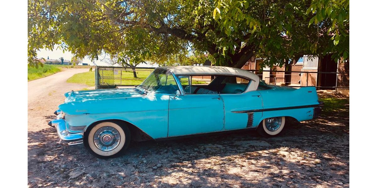 Cadillac Deville 150.000 km 22.900 &euro; Ludwigsburg 71634