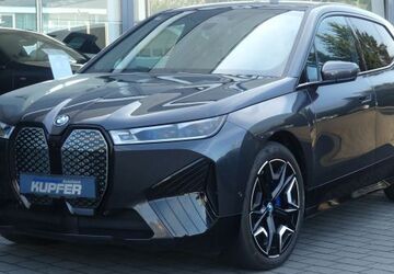 BMW iX 16.660 km 66.900 &euro; Vaihingen / Enz 71665