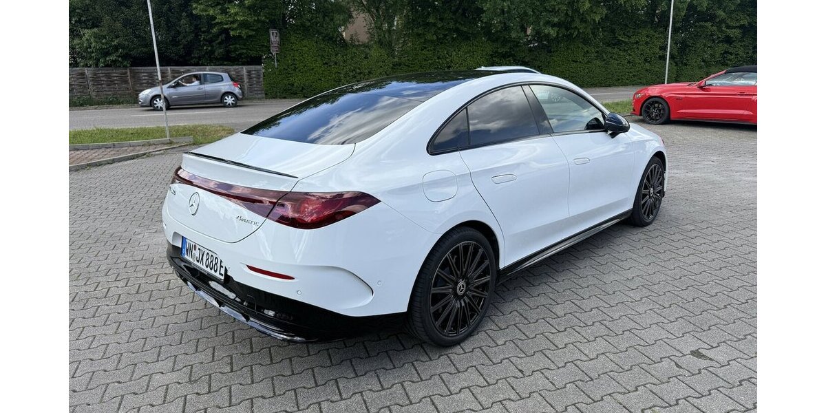 Mercedes-Benz CLA 350 4Matic mit EQ Technologie AMG Styling 11.000 km 61.500 &euro; Schorndorf 73614