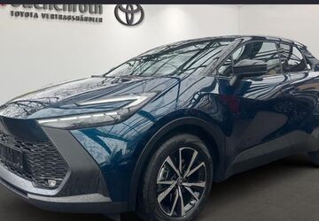 Toyota C-HR 6.500 km 32.390 &euro; Ludwigsburg 71636