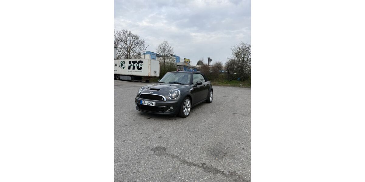 Mini Cooper S Cabrio 118.928 km 8.300 &euro; Schwieberdingen 71701