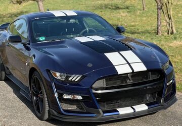 Ford Mustang 23.000 km 116.400 &euro; Leutenbach 71397