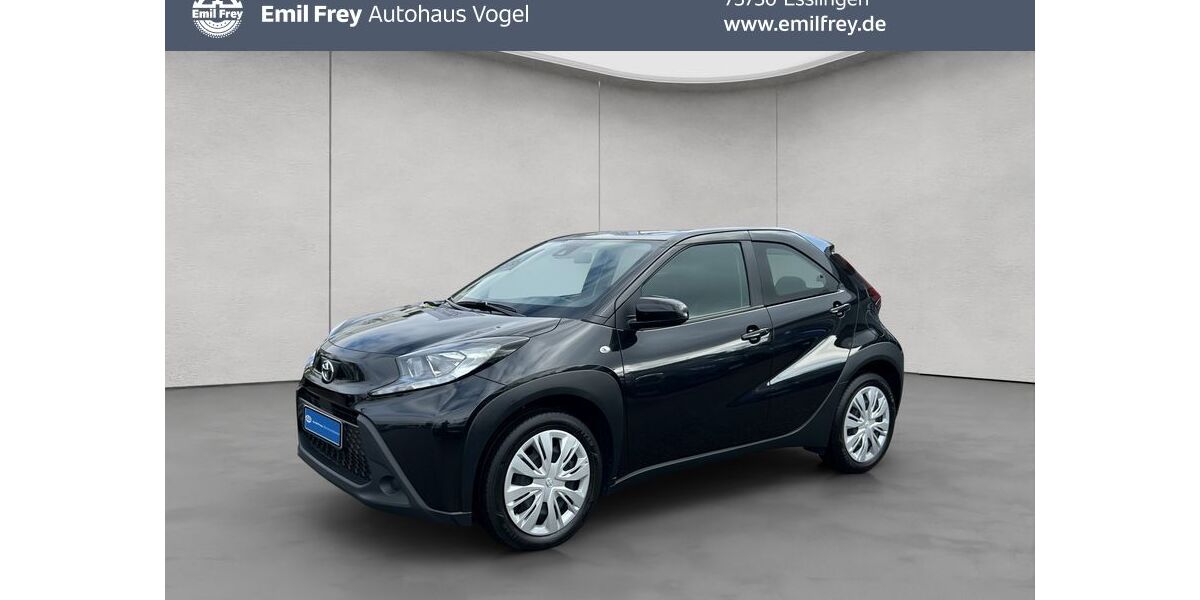 Toyota Aygo (X) 37.350 km 15.880 &euro; Esslingen 73730