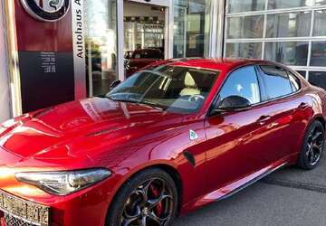 Alfa Romeo Giulia 32.393 km 59.390 &euro; Asperg 71679