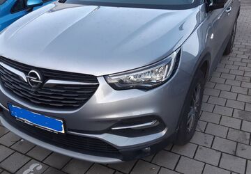 Opel Grandland (X) 64.200 km 18.499 &euro; Stuttgart 70437
