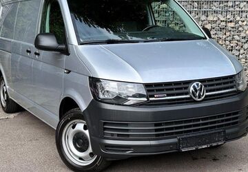 VW T6 Transporter 332.872 km 9.950 &euro; Sindelfingen 71065