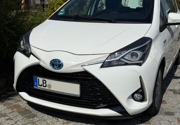 Toyota Yaris 139.921 km 9.900 &euro; Alfdorf 73553