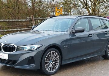 BMW 330 32.000 km 31.400 &euro; Steinenbronn 71144