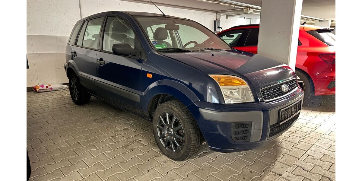 Ford Fusion 125.000 km 2.790 &euro; Stuttgart 70567