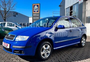 Skoda Fabia 124.300 km 2.600 &euro; Oppenweiler 71570